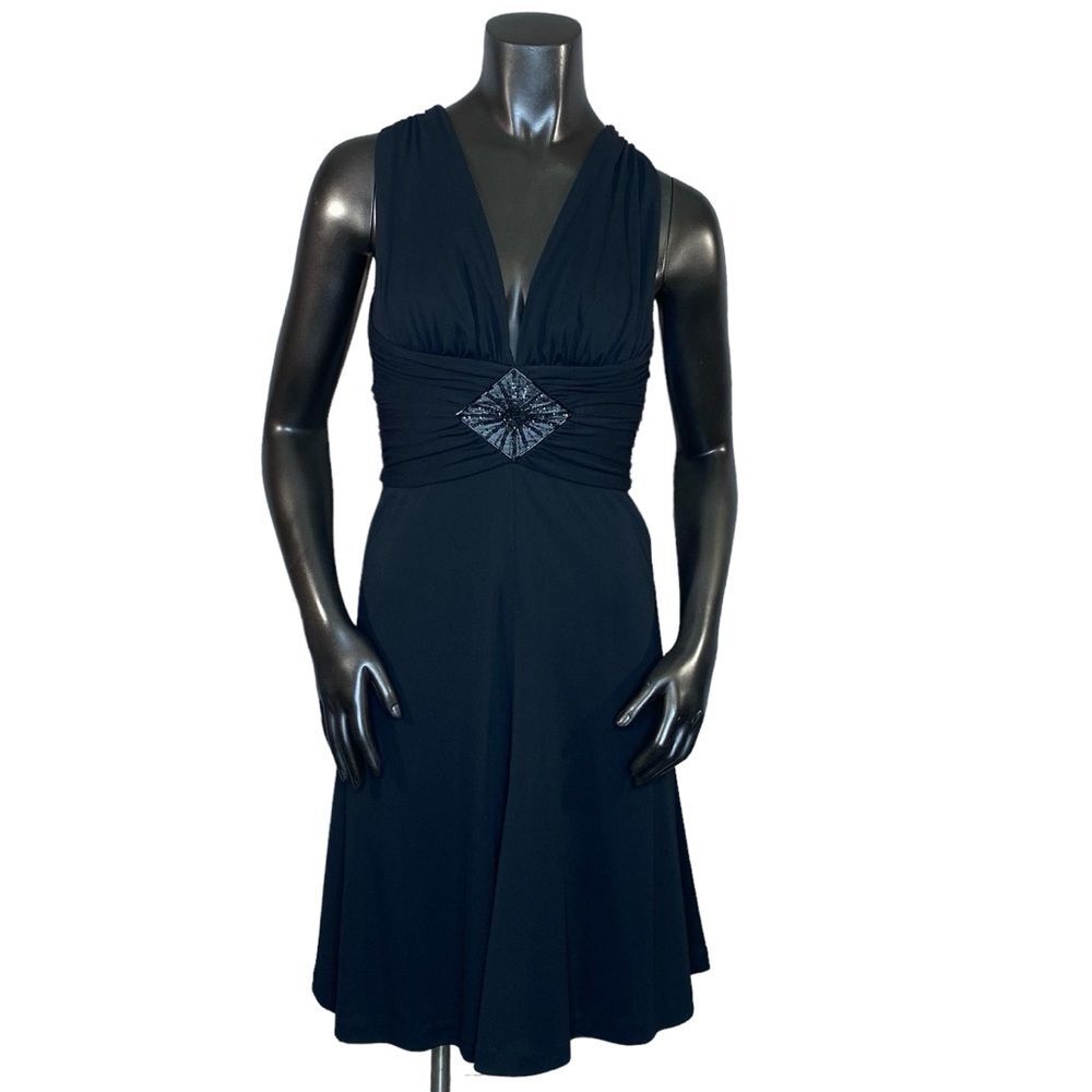 WHBM Cocktail Dress Knee Length Halter Style Black Tie Prom Wedding SZ 0